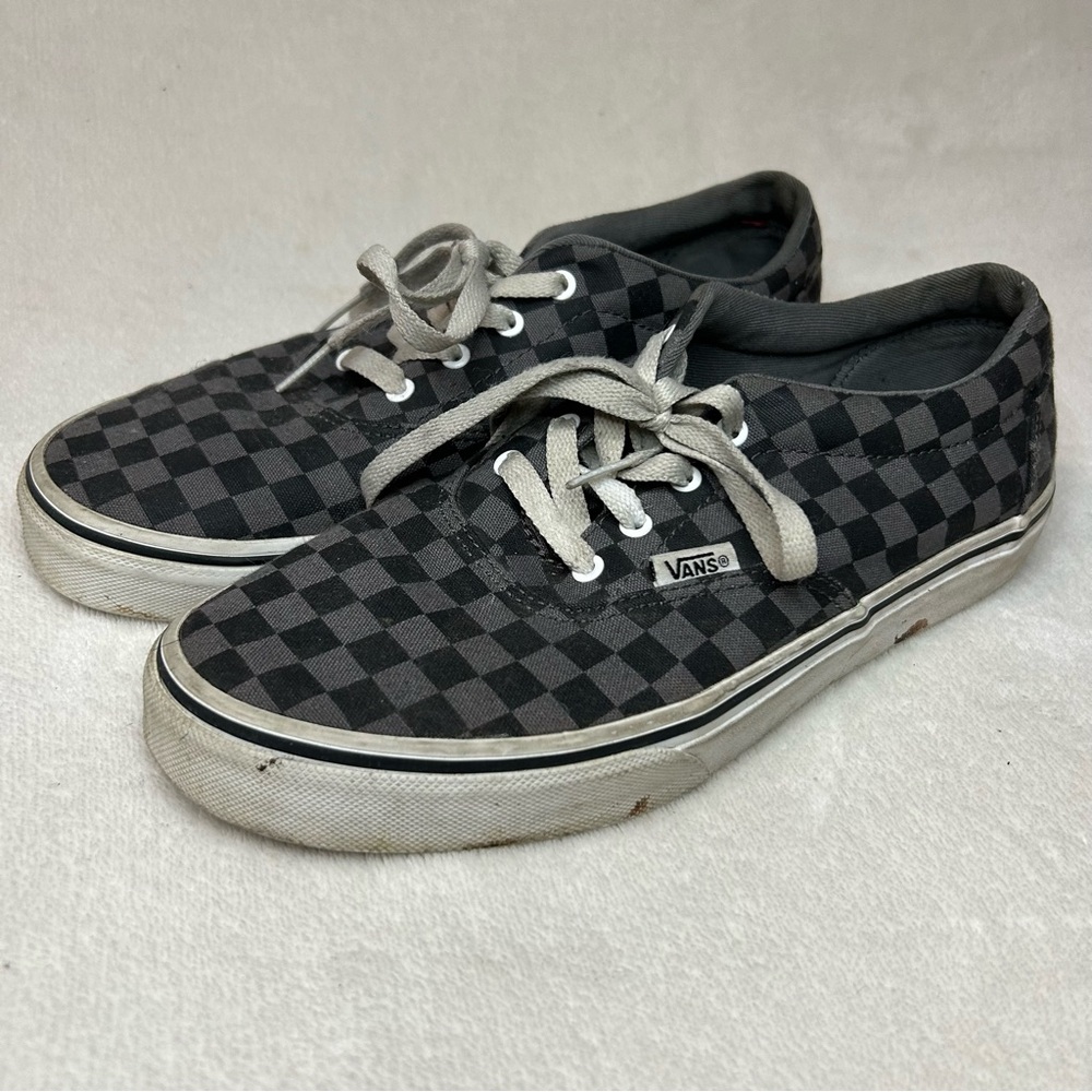 Grey Vans Lace Up Sneakers with Checkerboard 
Youth size 6 or a womens size 7.5